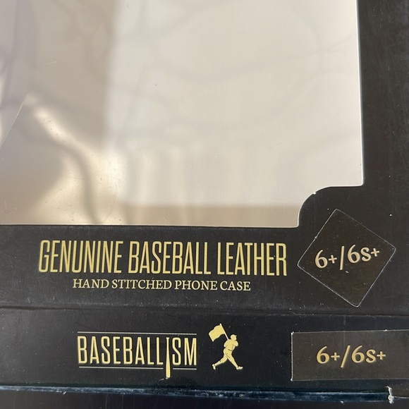 iPhone 6+ / 6S+ Baseball Leather Case - Picture 5 of 5